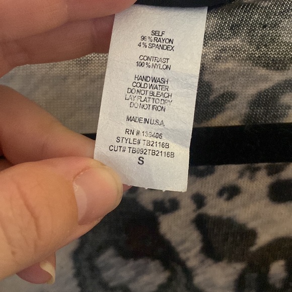 Daytrip womens mixed pattern shirt - Picture 2 of 3